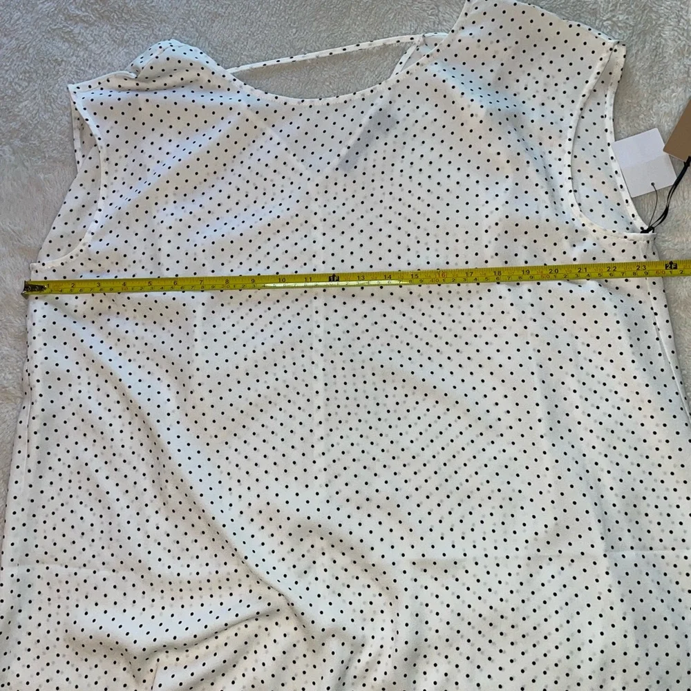 Halogen polka dot‎ top - Picture 2 of 5